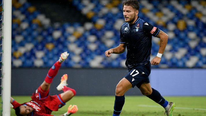 NAPLES, ITALY - AUGUST 01: Ciro Immobile of SS Lazio celebrates a frist goal during the Serie A match between SSC Napoli and SS Lazio at Stadio San Paolo on August 01, 2020 in Naples, Italy. (Photo by Marco Rosi - SS Lazio/Getty Images) Lazio News: Immobile cerca la prima vittoria a Napoli - immagine 1