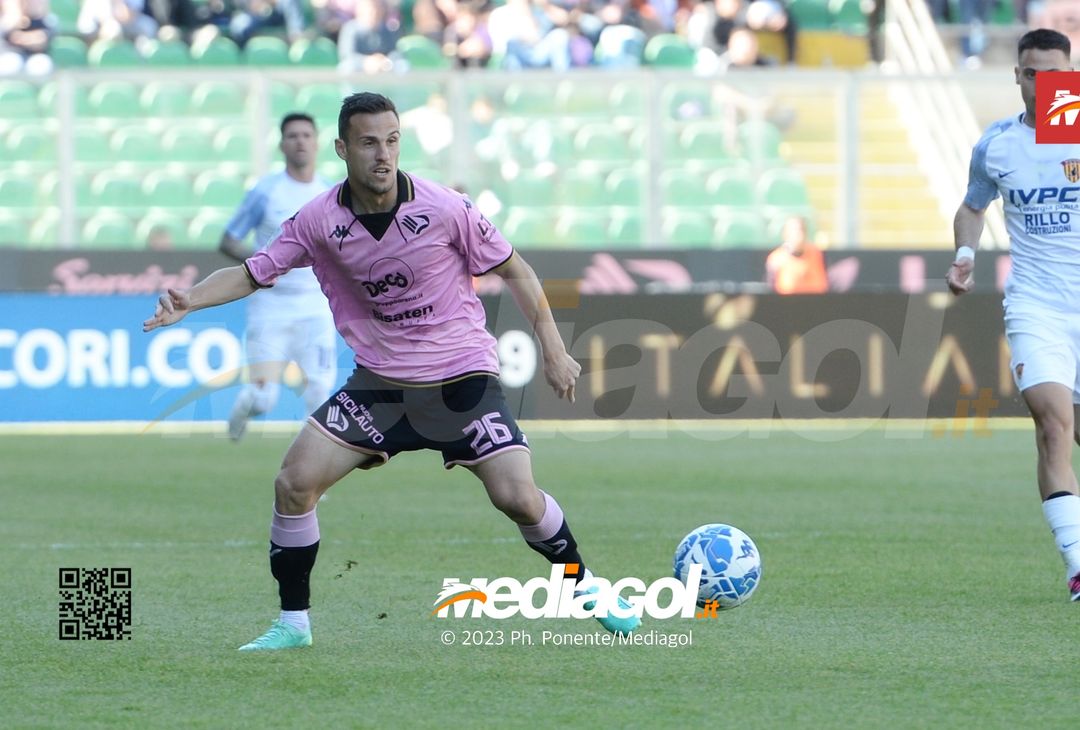 FOTO Palermo-Benevento 1-1, 34ª giornata di Serie B 2022-2023 (La Gallery) - immagine 25