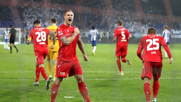 BERLIN, GERMANY - NOVEMBER 02: Sebastian Polter of 1. FC Union Berlin celebrates after scoring his team's first goal during the Bundesliga match between 1. FC Union Berlin and Hertha BSC at Stadion An der Alten Foersterei on November 02, 2019 in Berlin, Germany. (Photo by Maja Hitij/Bongarts/Getty Images) 