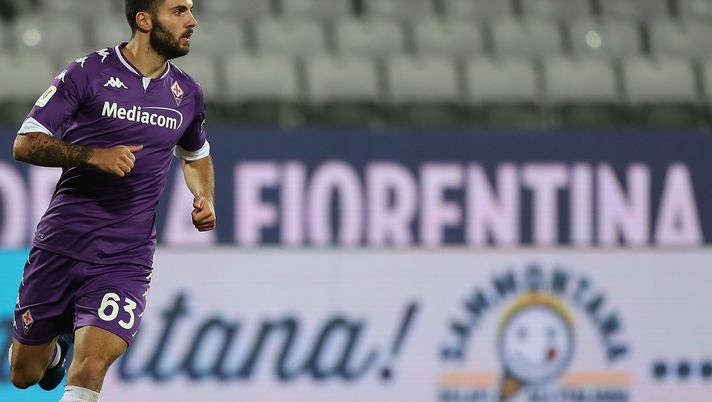 FLORENCE, ITALY - OCTOBER 28: Patrick Cutrone of ACF Fiorentina in action during the Coppa Italia match between ACF Fiorentina and Calcio Padova at Artemio Franchi on October 28, 2020 in Florence, Italy.  (Photo by Gabriele Maltinti/Getty Images) 