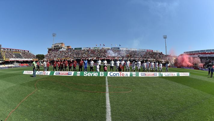 FOGGIA, ITALY - APRIL 21: General view of Stadio Pino Zaccheria the serie B match between Foggia Calcio and Bari FC at Stadio Pino Zaccheria on April 21, 2018 in Foggia, Italy. (Photo by Giuseppe Bellini/Getty Images) FOGGIA, ITALY - APRIL 21: General view of Stadio Pino Zaccheria the serie B match between Foggia Calcio and Bari FC at Stadio Pino Zaccheria on April 21, 2018 in Foggia, Italy. (Photo by Giuseppe Bellini/Getty Images)