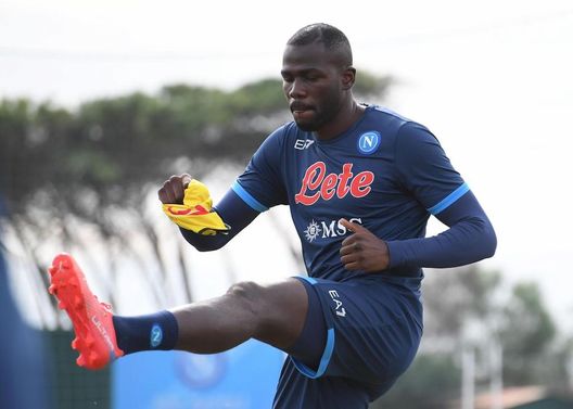 Getty Images De Laurentiis: “Koulibaly simbolo, se vuole andare decida. Mazzarri l’unico che…”- immagine 2