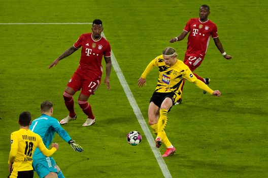 (Photo by Günter Schiffmann - Pool/Getty Images) (Photo by Günter Schiffmann - Pool/Getty Images)