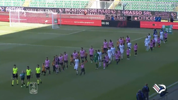 VIDEO Palermo-Benevento, gol e highlights: Farias risponde a Sala, il Var ferma Broh