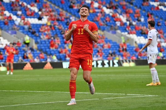 CARDIFF, WALES - JUNE 05: Kieffer Moore of Wales reacts following a missed chance during the International Friendly match between Wales and Albania at Cardiff City Stadium on June 05, 2021 in Cardiff, Wales. (Photo by Justin Setterfield/Getty Images) CARDIFF, WALES - JUNE 05: Kieffer Moore of Wales reacts following a missed chance during the International Friendly match between Wales and Albania at Cardiff City Stadium on June 05, 2021 in Cardiff, Wales. (Photo by Justin Setterfield/Getty Images)