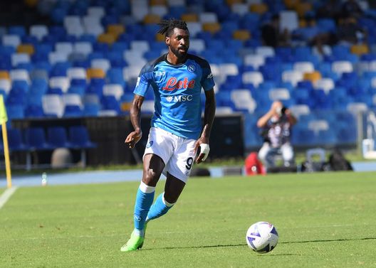 (Getty Images) Novellino: “Milan e Napoli favorite per lo scudetto, sarà una grande partita”- immagine 2