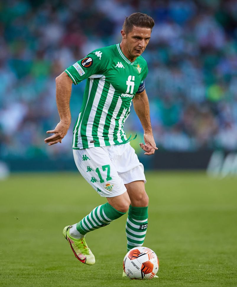 (Photo by Fran Santiago/Getty Images) In campo nel derby di Siviglia a 2 minuti dalla fine: Betis, l’amarezza di Joaquin- immagine 2