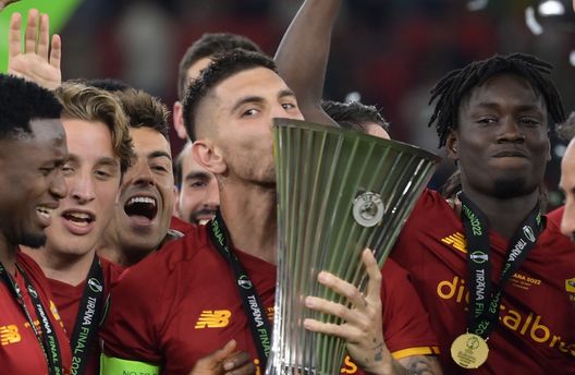 Getty Images Pellegrini Principe d’Italia: dai “tre Lorenzo” di Mou alla consacrazione azzurra- immagine 2