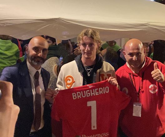 Monza, presente Rovella all’inaugurazione del Club di tifosi a Brugherio- immagine 2
