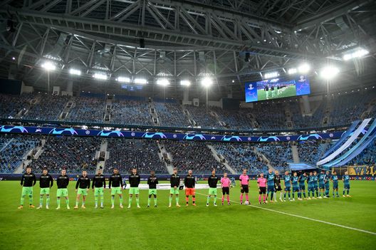 SAINT PETERSBURG, RUSSIA - NOVEMBER 04: SS Lazio and Zenit St. Petersburg players line up ahead of the UEFA Champions League Group F stage match between Zenit St. Petersburg and SS Lazio at Gazprom Arena on November 04, 2020 in Saint Petersburg, Russia. (Photo by Marco Rosi - SS Lazio/Getty Images) SAINT PETERSBURG, RUSSIA - NOVEMBER 04: SS Lazio and Zenit St. Petersburg players line up ahead of the UEFA Champions League Group F stage match between Zenit St. Petersburg and SS Lazio at Gazprom Arena on November 04, 2020 in Saint Petersburg, Russia. (Photo by Marco Rosi - SS Lazio/Getty Images)