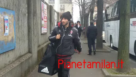 L'arrivo dei rossoneri prima di Inter-Milan Primavera