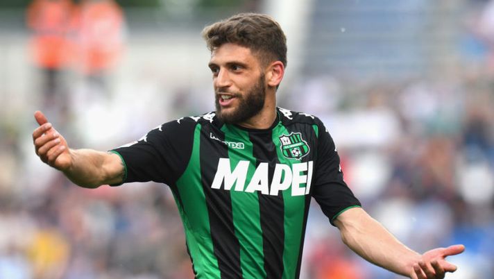 REGGIO NELL'EMILIA, ITALY - MAY 06: Domenico Berardi of US Sassuolo gestures during the serie A match between US Sassuolo and UC Sampdoria at Mapei Stadium - Citta' del Tricolore on May 6, 2018 in Reggio nell'Emilia, Italy. (Photo by Alessandro Sabattini/Getty Images) Che occasione per Berardi e Boateng: il calendario del Sassuolo nelle prossime cinque - immagine 1