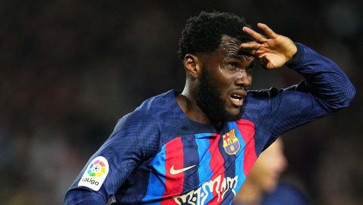 Kessie, l’agenzia: “Fake news danno fastidio. Pensare che lasci il Barça è come dire che…” - immagine 1