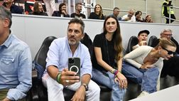 Melissa Satta, dalla Milano Fashion Week a San Siro: la ex Velina esulta in rossonero