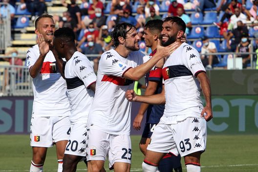 CAGLIARI, ITALY - SEPTEMBER 12:Mohamed Fares of Genoa celebrates his goal 3-2 during the Serie A match between Cagliari Calcio and Genoa CFC at Sardegna Arena on September 12, 2021 in Cagliari, Italy. (Photo by Enrico Locci/Getty Images) CAGLIARI, ITALY - SEPTEMBER 12:Mohamed Fares of Genoa celebrates his goal 3-2 during the Serie A match between Cagliari Calcio and Genoa CFC at Sardegna Arena on September 12, 2021 in Cagliari, Italy. (Photo by Enrico Locci/Getty Images)