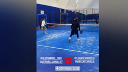 VIDEO Roma, Totti e De Rossi “dimenticano” il derby: la sfida a padel è scatenata…