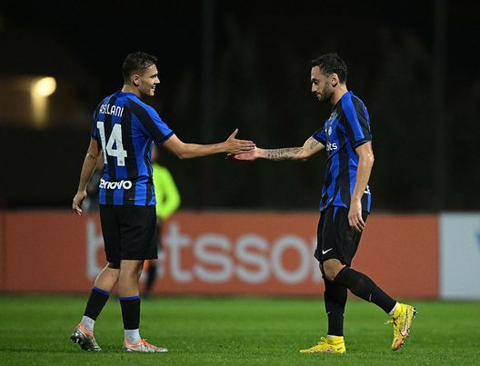 Asllani: “Mai chiesto di andare via in prestito. Inter, centrocampo top: cresco coi campioni”- immagine 2