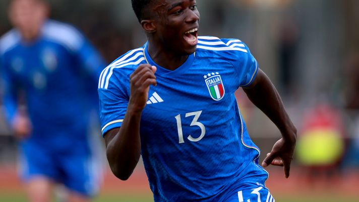 BREMEN, GERMANY - MARCH 22: Michael Olabode Kayode of Italy U19 celebrates after his team mate Niccolò Pisilli (not in the picture) of Italy U19 scored his teams first goal during the UEFA European Under-19 Championship Malta 2023 qualifying match between Germany and Italy at Weserstadion Platz 11 on March 22, 2023 in Bremen, Germany. (Photo by Martin Rose/Getty Images for DFB) Kayode