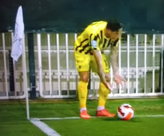 Gol, spettacolo e qualche problema: in OFI Creta-AEK Atene manca… la lunetta del corner Gol, spettacolo e qualche problema: in OFI Creta-AEK Atene manca… la lunetta del corner