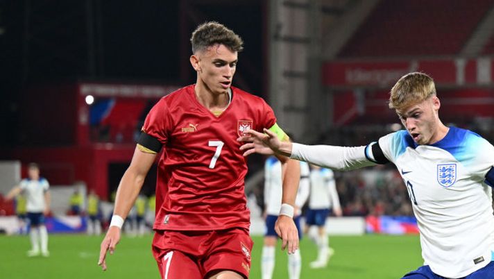 UFFICIALE – Mitrovic è un nuovo giocatore del Verona: ruolo, quotazione e gestione all’asta - immagine 1