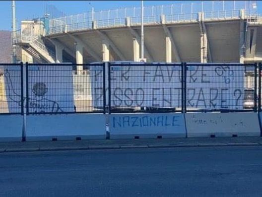 Striscione contro Bonucci Striscione contro Bonucci