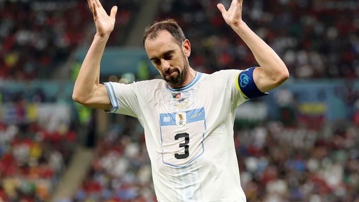 Uruguay, la rabbia di Godin: “Ci sentiamo derubati da due rigori netti e nemmeno rivisti” - immagine 1