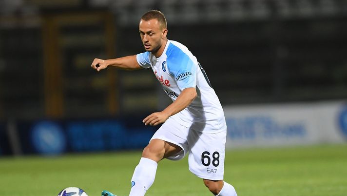 lobotka meret anguissa napoli