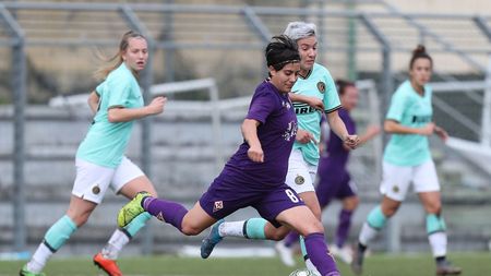 FLORENCE, ITALY - DECEMBER 15: Alice Parisi of ACF Fiorentina women in action during the Women Serie A match between ACF Fiorentina and FC Internazionale at Stadio Artemio Franchi on December 15, 2019 in Florence, Italy. (Photo by Gabriele Maltinti/Getty Images)