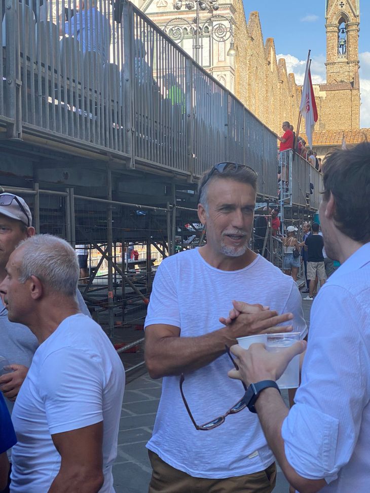 FOTO VN – Ecco anche Batistuta! Il Re Leone in città per il Calcio Storico- immagine 2