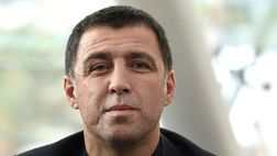 FOTO – L’ex Inter Sukur vive in esilio in California e gestisce una famosa panetteria