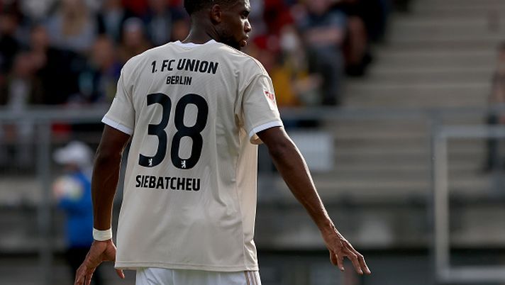 BRAUNSCHWEIG, GERMANY - JULY 06: Jordan Siebatcheu of 1. FC Union Berlin reacts during the pre-season friendly match between Eintracht Braunschweig and 1. FC Union Berlin at Eintracht Stadion on July 06, 2022 in Braunschweig, Germany. (Photo by Martin Rose/Getty Images) VERSO IL DERBY DI BERLINO
