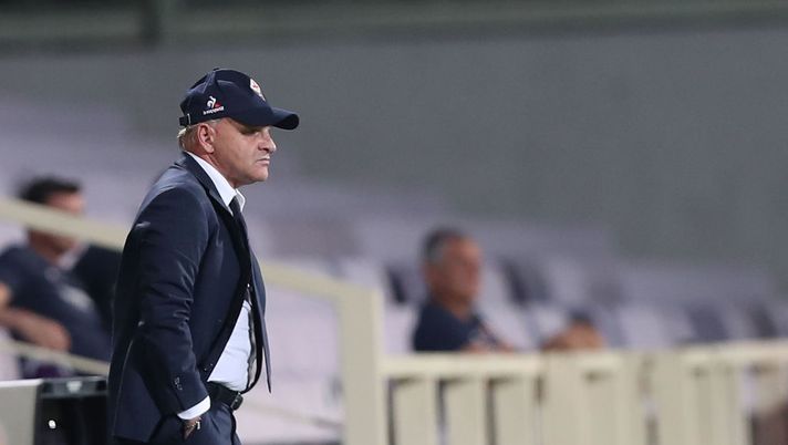 FLORENCE, ITALY - JULY 29: Giuseppe Iachini manager of ACF Fiorentina looks on during the Serie A match between ACF Fiorentina and  Bologna FC at Stadio Artemio Franchi on July 29, 2020 in Florence, Italy.  (Photo by Gabriele Maltinti/Getty Images) 