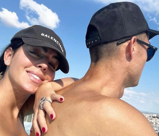 Instagram Ronaldo e Georgina in crisi, storia al capolinea? “CR7 stufo di lei che spende soldi”- immagine 2