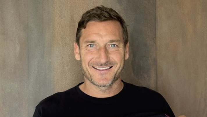 Totti: “Grazie Roma Femminile. Le ragazze meritano massima visibilità ai Mondiali” - immagine 1
