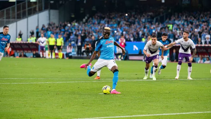 Napoli-Fiorentina, la moviola: ok entrambi i rigori. Il primo più netto del secondo - immagine 1