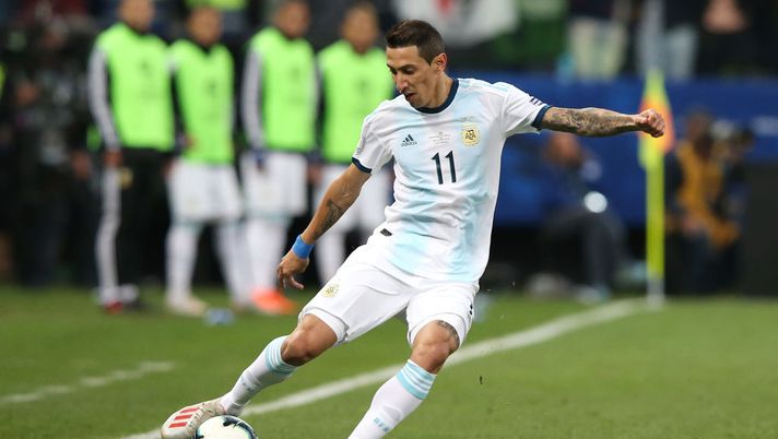 SAO PAULO, BRAZIL - JULY 06: Angel Di Maria of Argentina kicks the ball during the Copa America Brazil 2019 Third Place match between Argentina and Chile at Arena Corinthians on July 06, 2019 in Sao Paulo, Brazil. (Photo by Alexandre Schneider/Getty Images) SAO PAULO, BRAZIL - JULY 06: Angel Di Maria of Argentina kicks the ball during the Copa America Brazil 2019 Third Place match between Argentina and Chile at Arena Corinthians on July 06, 2019 in Sao Paulo, Brazil. (Photo by Alexandre Schneider/Getty Images)