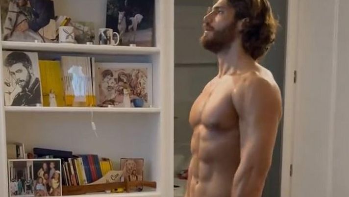 Can Yaman, archiviata la storia con Diletta Leotta si consola con il lavoro 