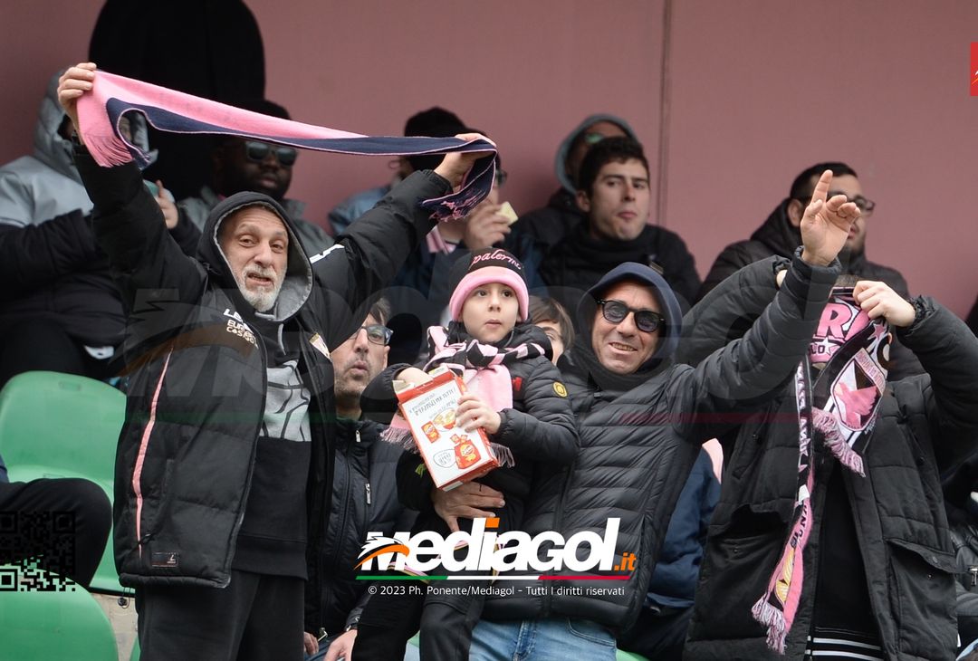 FOTOTIFO Palermo-Reggina 2-1, i tifosi allo Stadio “Renzo Barbera” (Gallery) - immagine 62