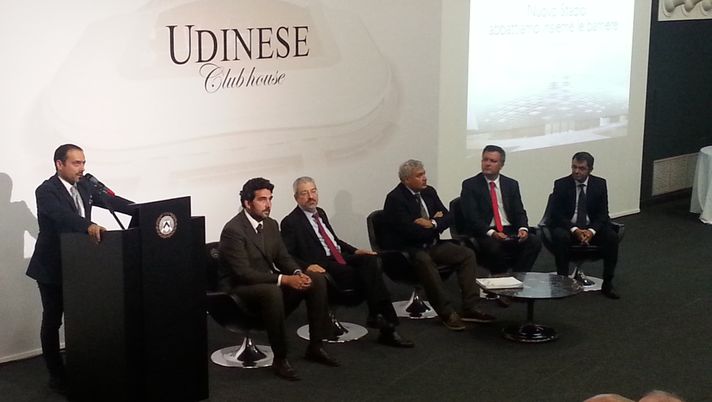 Nuovo Stadio Friuli senza più barriere Nuovo Stadio Friuli senza più barriere