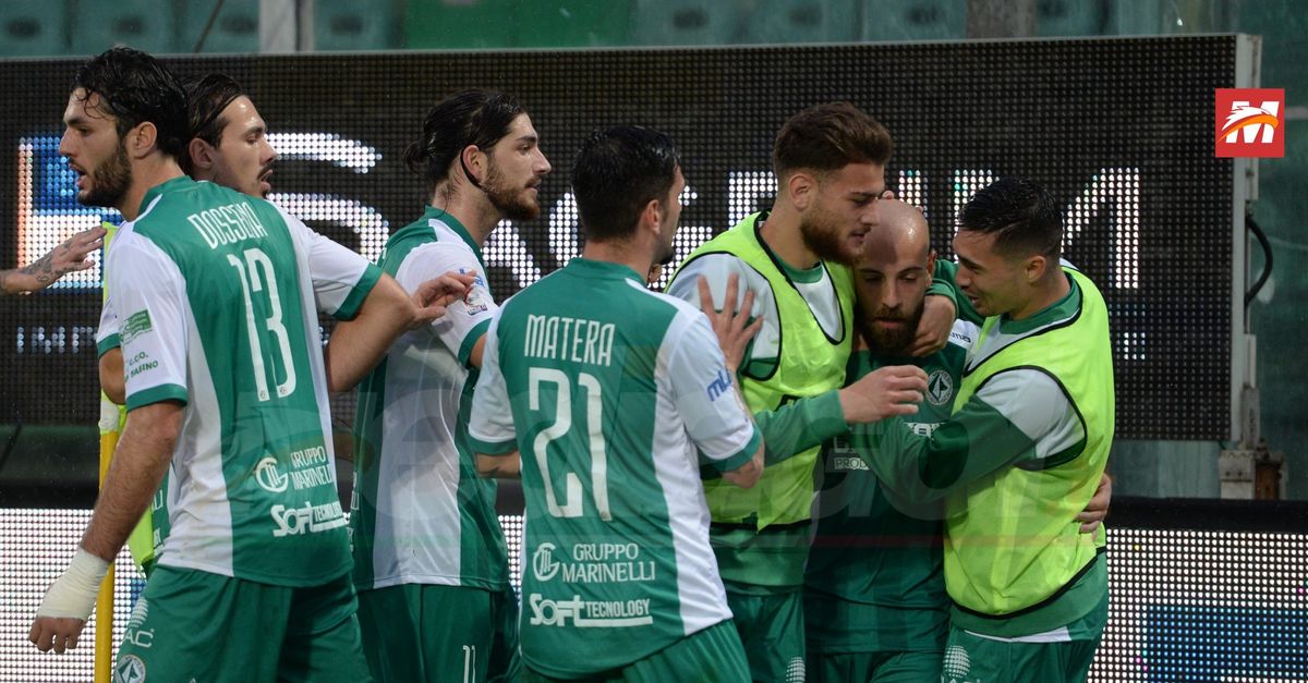 Coppa Italia Serie C: Passano Il 1° Turno Juve Stabia, Avellino E ...