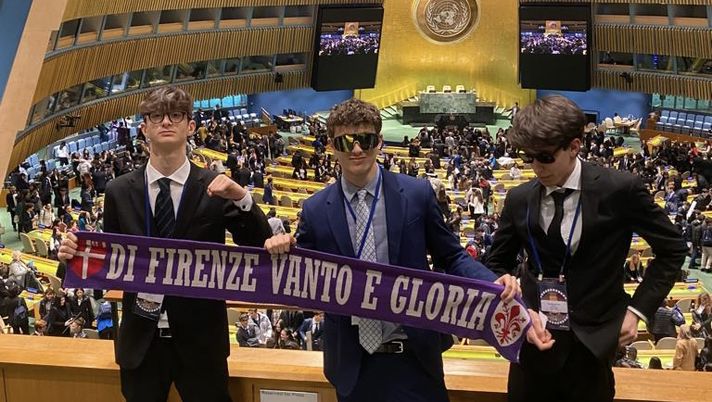 Liceali viola al Palazzo dell’ONU - immagine 1