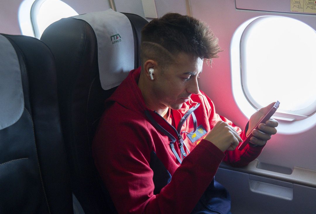 Roma in partenza per la Finlandia: domani la sfida con l’Helsinki – FOTO GALLERY - immagine 4