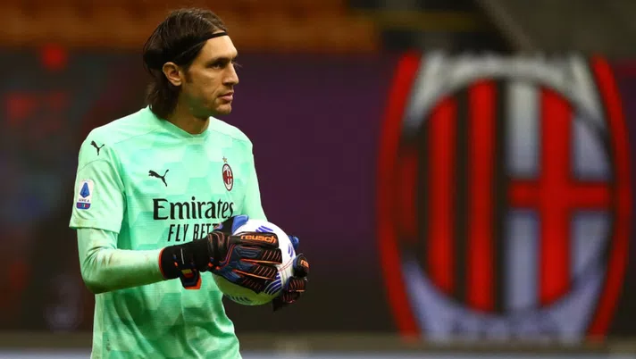 Ciprian Tatarusanu (portiere AC Milan) durante Milan-Roma 3-3 (Serie A 2020-2021) | AC Milan News (Getty Images)
