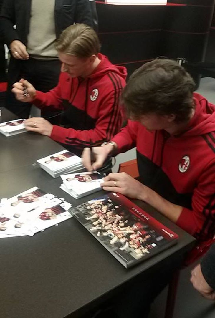 GALLERY PM – Meet&Greet a Casa Milan: tutti gli scatti - immagine 14