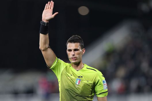 (Photo by Gabriele Maltinti/Getty Images) Spezia-Napoli affidata all’arbitro Marchetti, al Var Banti: la designazione completa- immagine 2