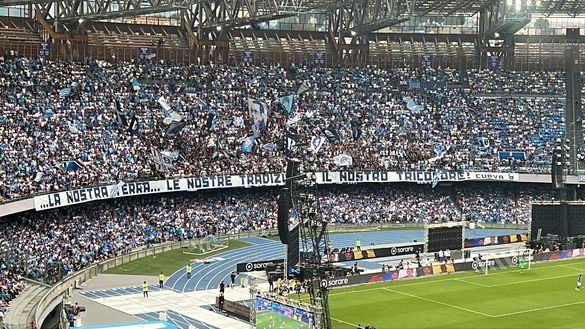 FOTO Lo Striscione Della Curva B: “La Nostra Terra, Il Nostro Tricolore ...