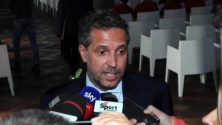 Paratici: “L’infortunio di Dybala è muscolare. Lo valuteremo così” Paratici: “L’infortunio di Dybala è muscolare. Lo valuteremo così” - immagine 1