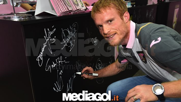 Gazzi: “Restare al Palermo anche in Serie B? Valuterò mio futuro a giugno” Gazzi: “Restare al Palermo anche in Serie B? Valuterò mio futuro a giugno”