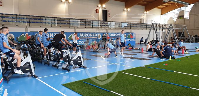 Secondo giorno di lavoro ad Auronzo, si parte in palestra Secondo giorno di lavoro ad Auronzo, si parte in palestra