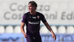 Il Verona accelera per Vlahovic: parti al lavoro, si può chiudere in tempi brevi